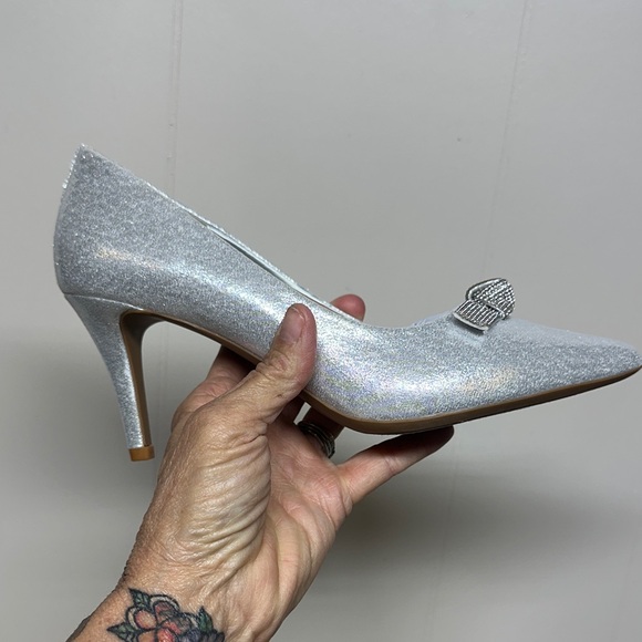 Jones New York Bennami Bow Dress pumps NWT - Picture 2 of 9